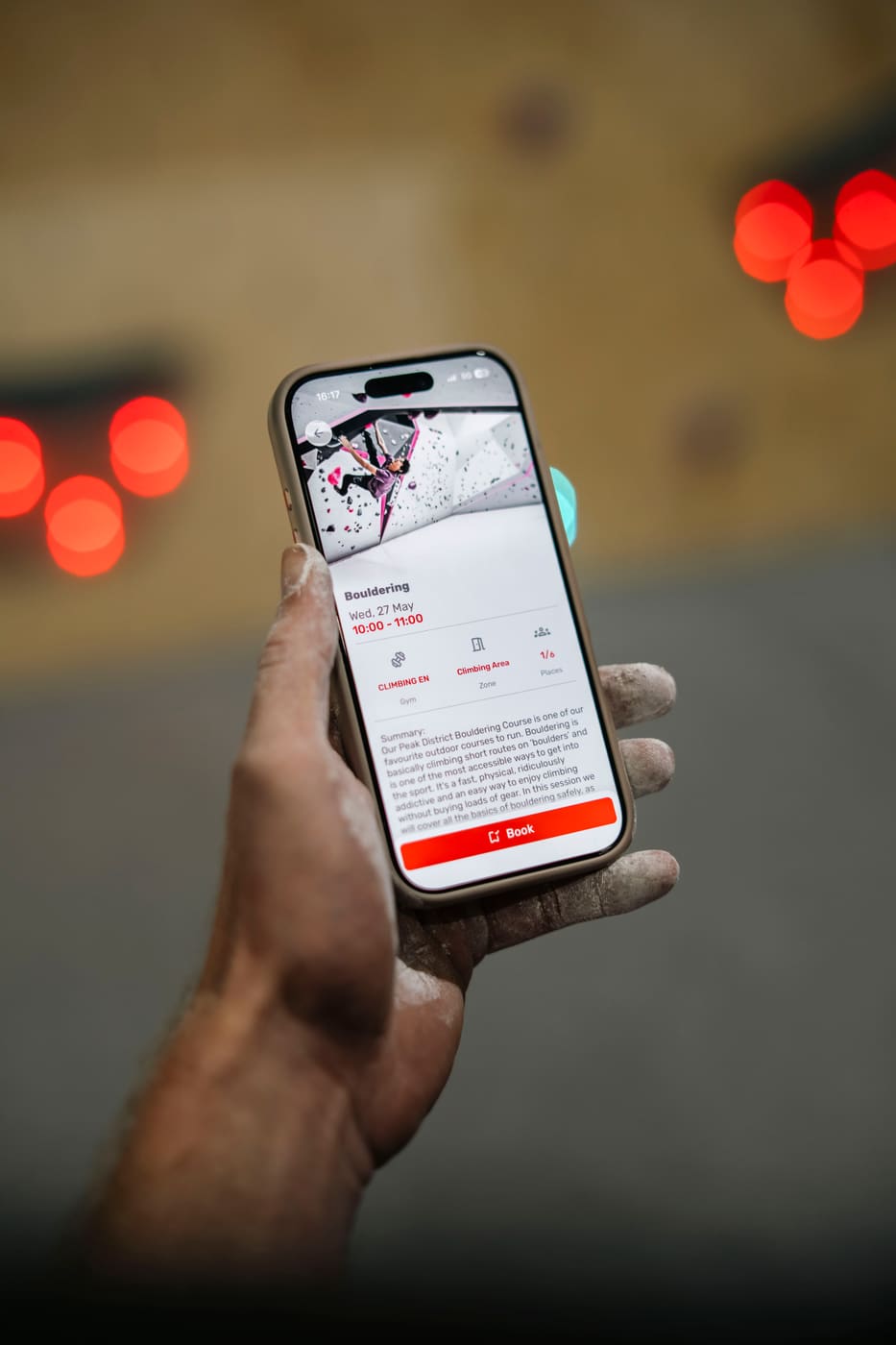 Narys naudojasi GymRealm prekės ženklo programėle